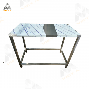 Bàn chặt inox lót gỗ