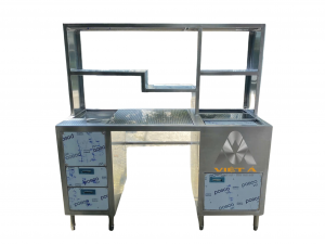 Quầy bar inox có giá nan trên